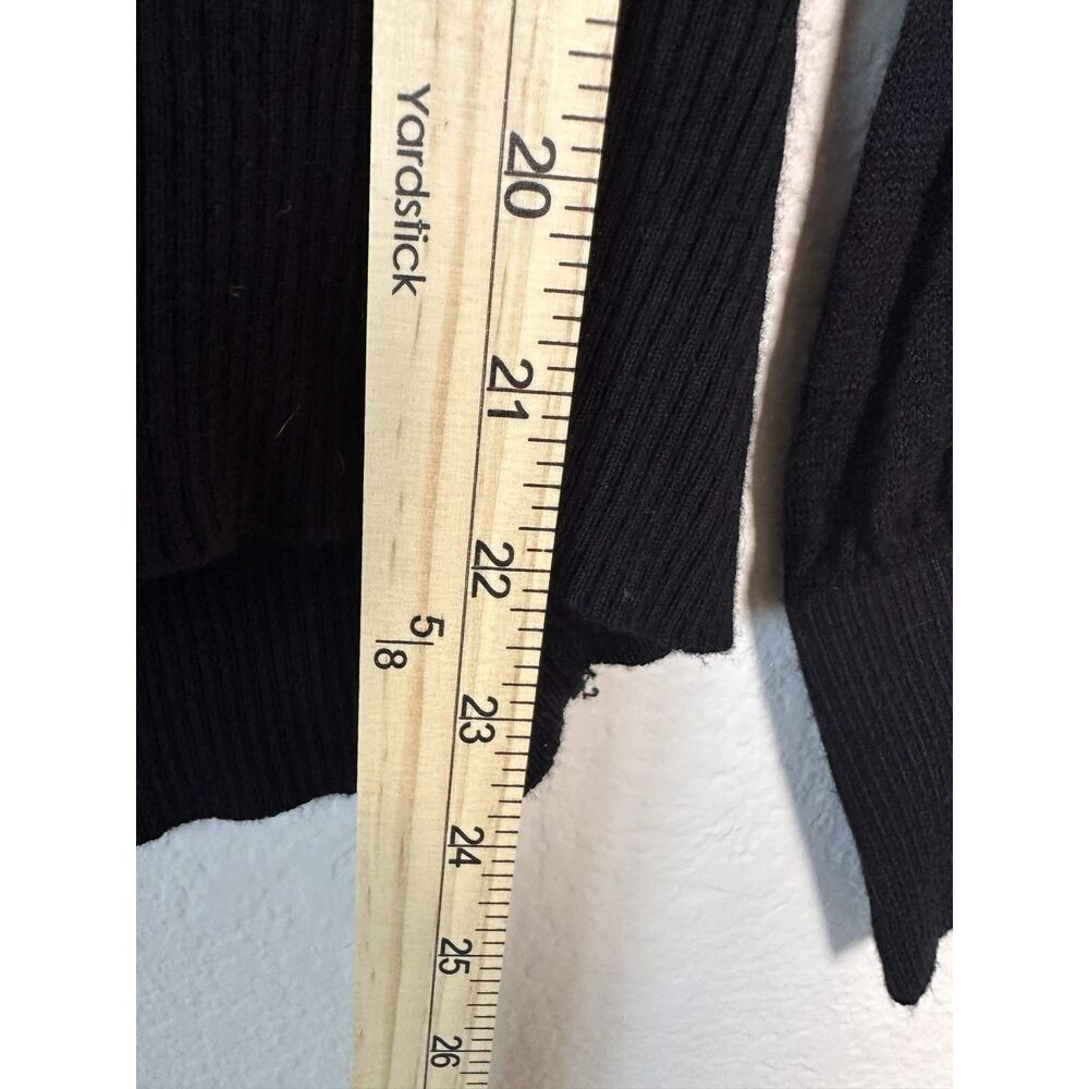 Chicos Top Womens 00 XS Black White Striped Cold Shoulder Knit Sweater Layered - Picture 4 of 4